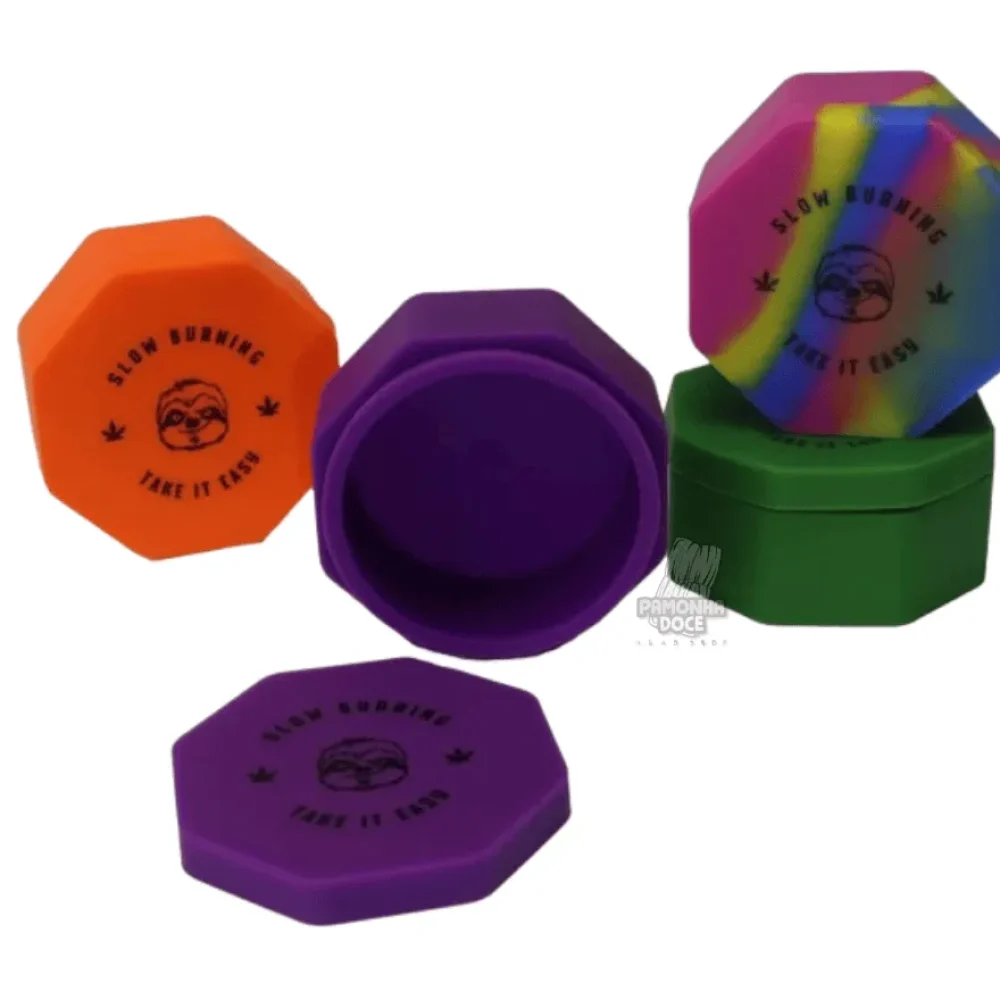 15351003991-slick-slow-burning-octagonal-120ml-743-1-010bc9e1ed3f67307ee7f83387804067.webp